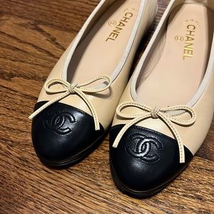 Classic Chanel ballet flats